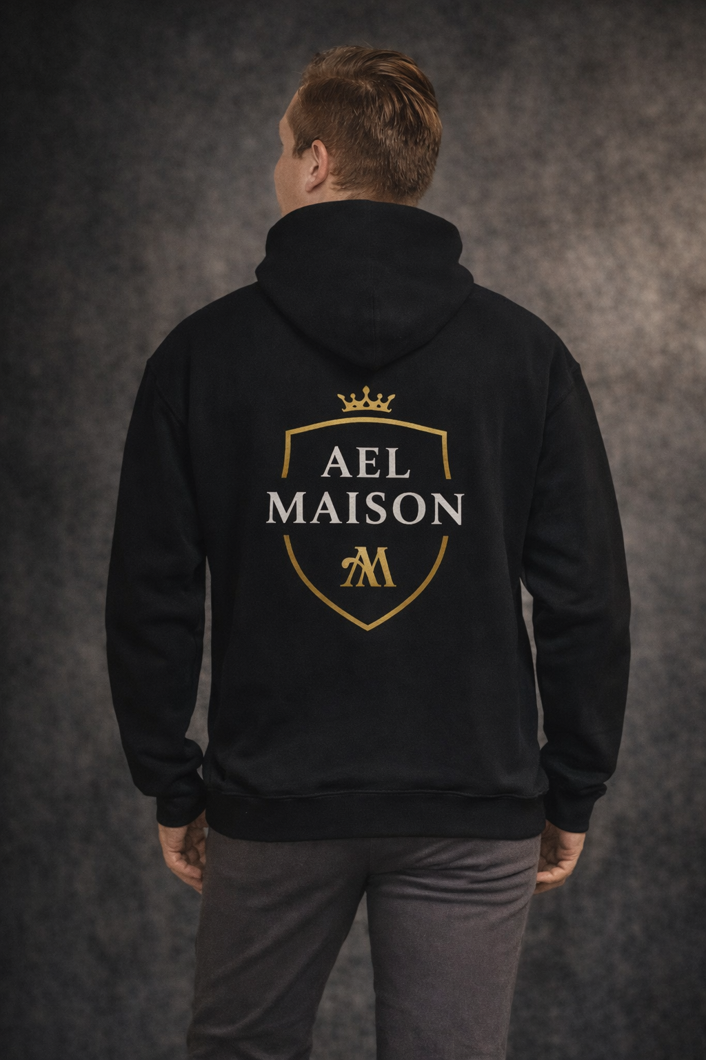 Hoodie AEL Maison Crest — Sudadera con Emblema de Lujo Atemporal
